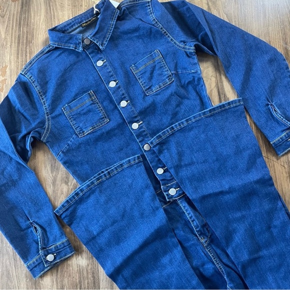 DENIMLAND Denim Flare Leg Jumpsuit - Picture 3 of 4